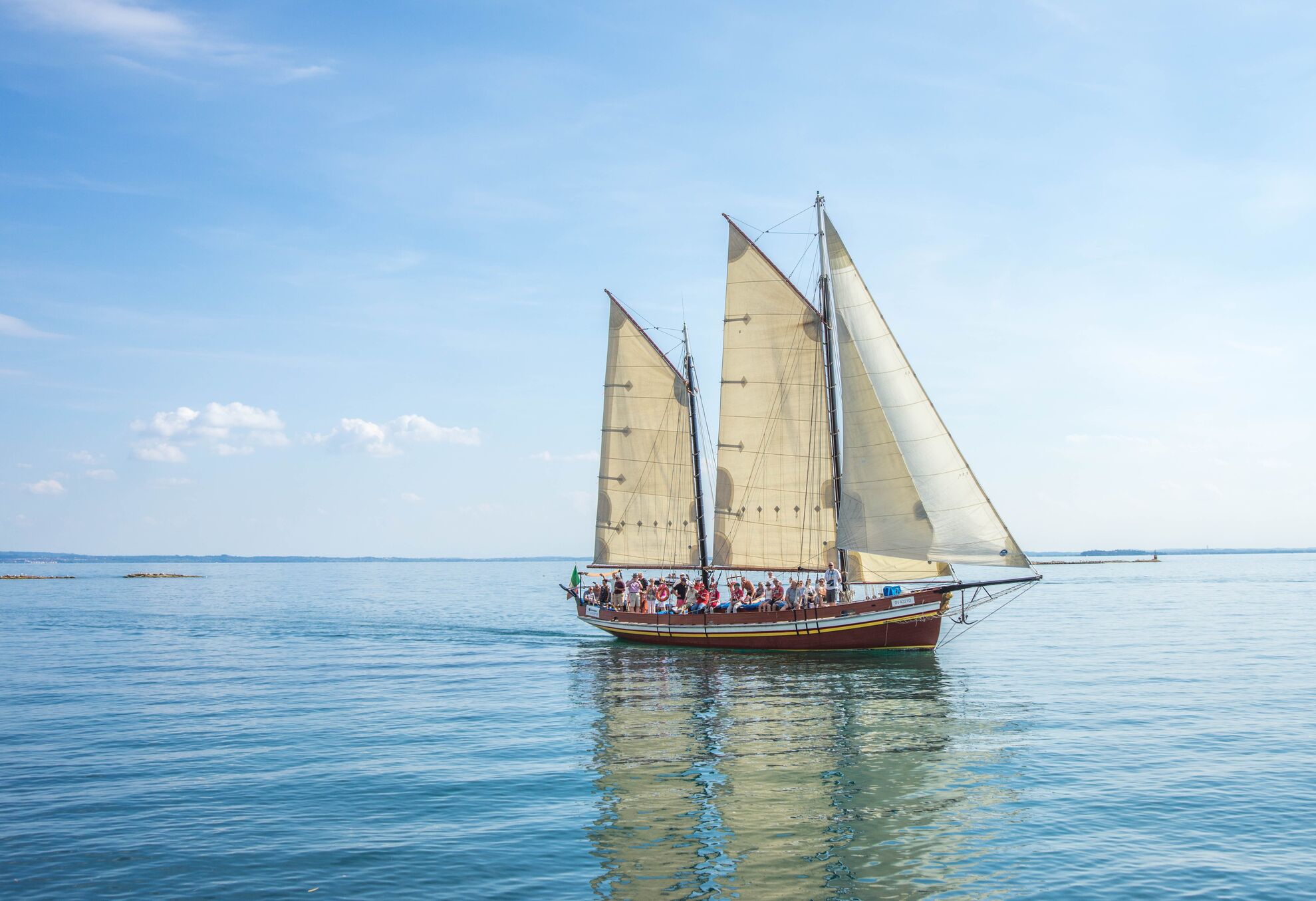 SSS Consulting – Sailing ship on open water